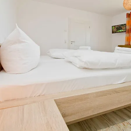 Apartment Haus Zum Achterwasser - 1 Und 2 *